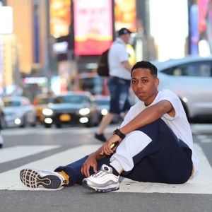 Meet your Posher, João